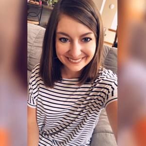 Meet your Posher, Leslie